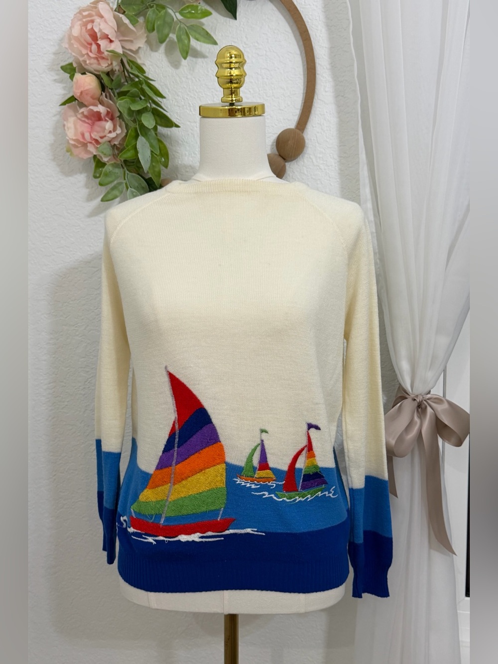 Vintage Cyn Les Shirlee Designs Embroidered Colorful Sailboat Crew Sweater L /XL